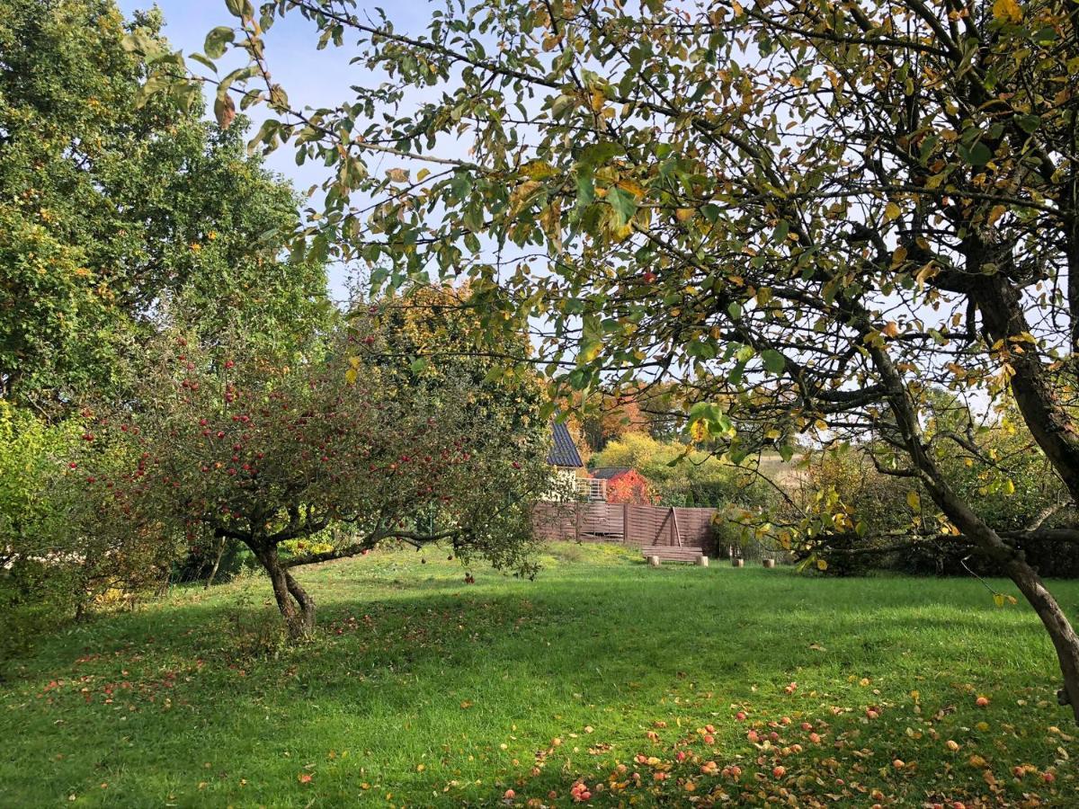 Apple Tree House Villa Lubin  Eksteriør bilde